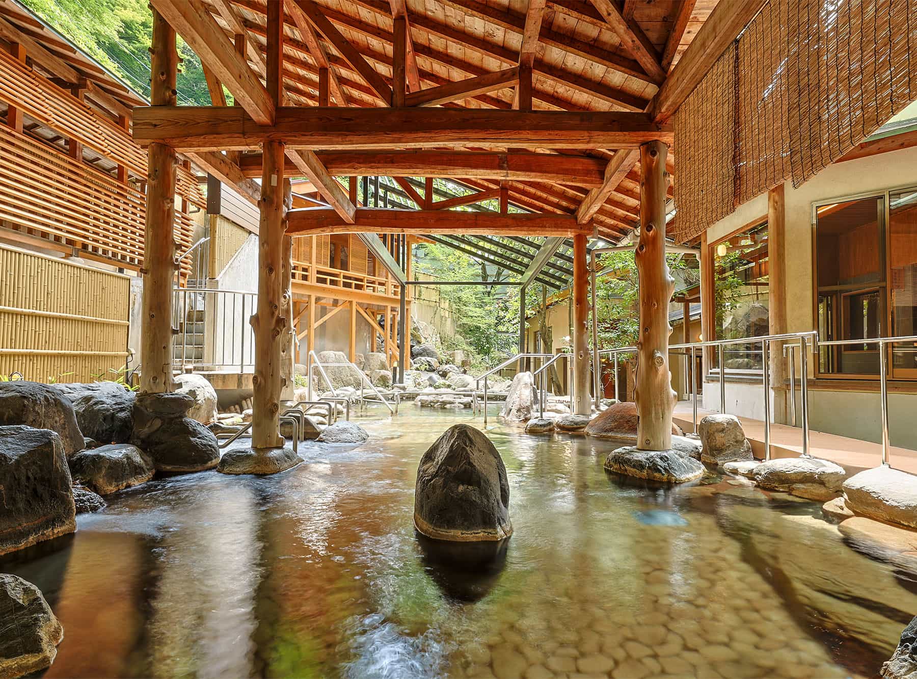 露天風呂「逢水の湯」
