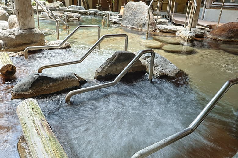逢水の湯　寝湯