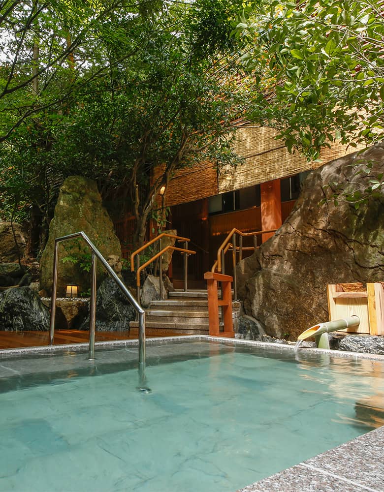温泉 ONSEN