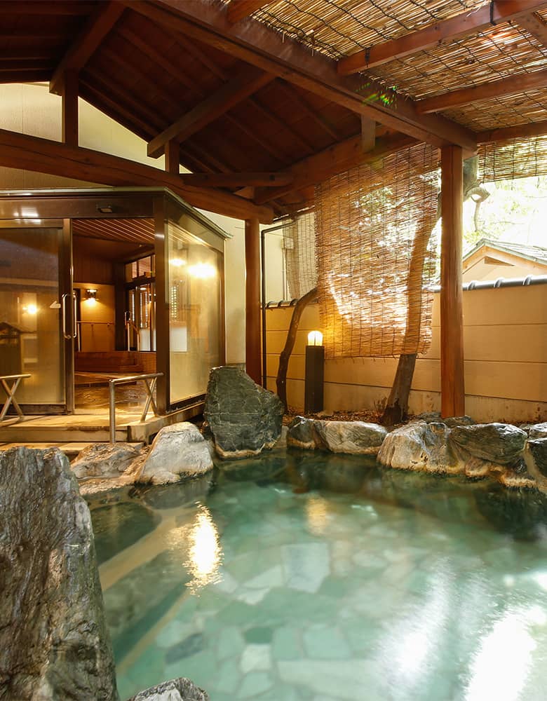 温泉 ONSEN