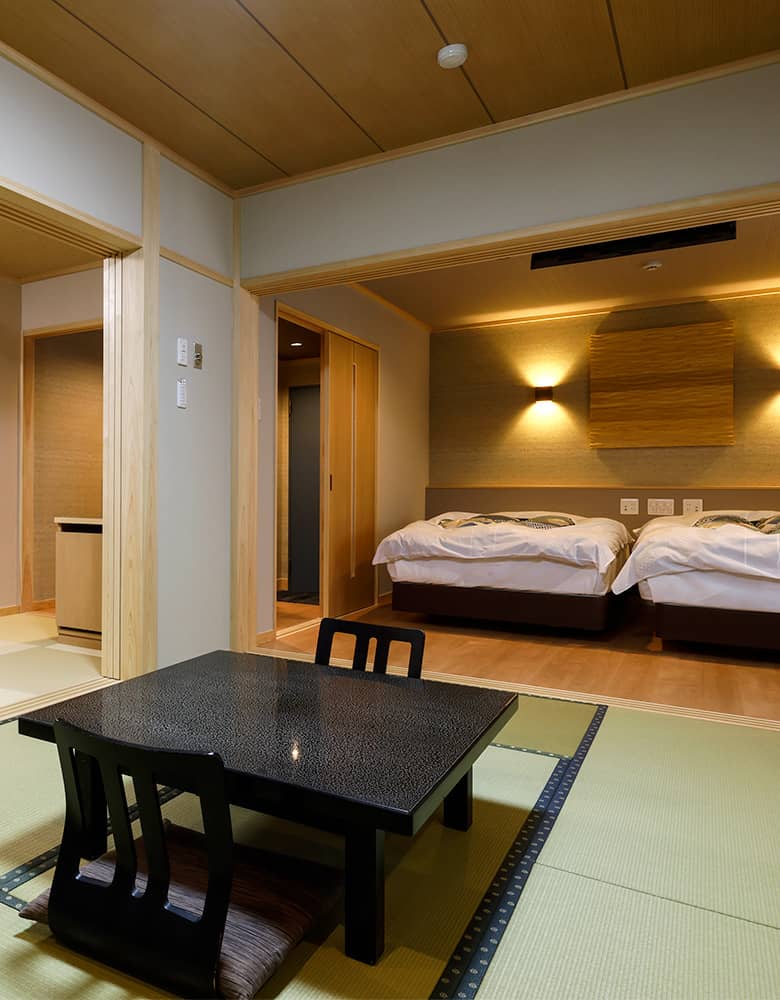 客室 ROOM