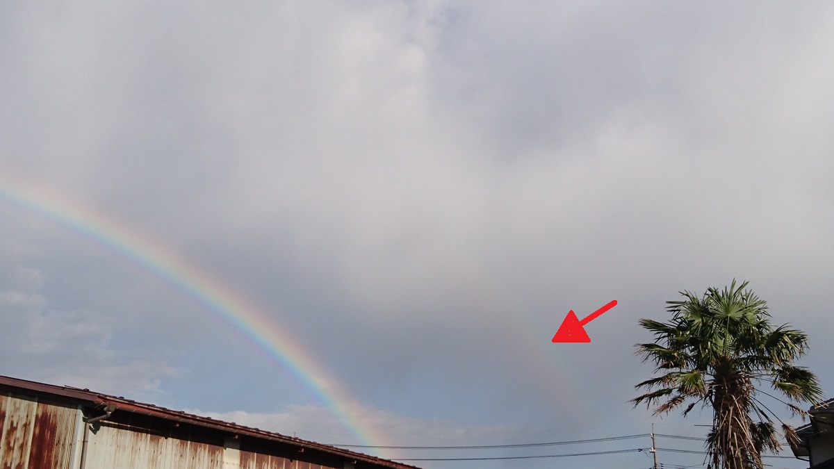 珍しい気象現象の後に出る 虹 依山楼岩崎 鳥取 三朝温泉